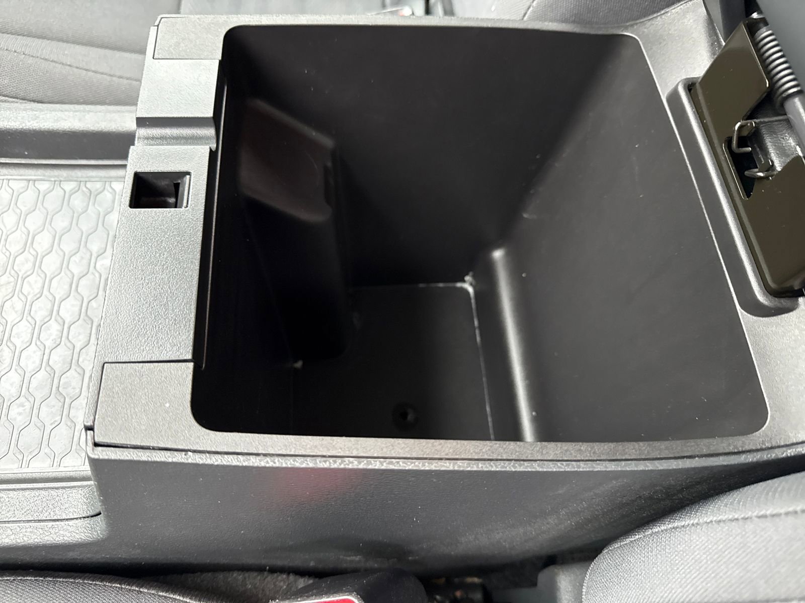 Used 2025 Nissan Frontier S image 26