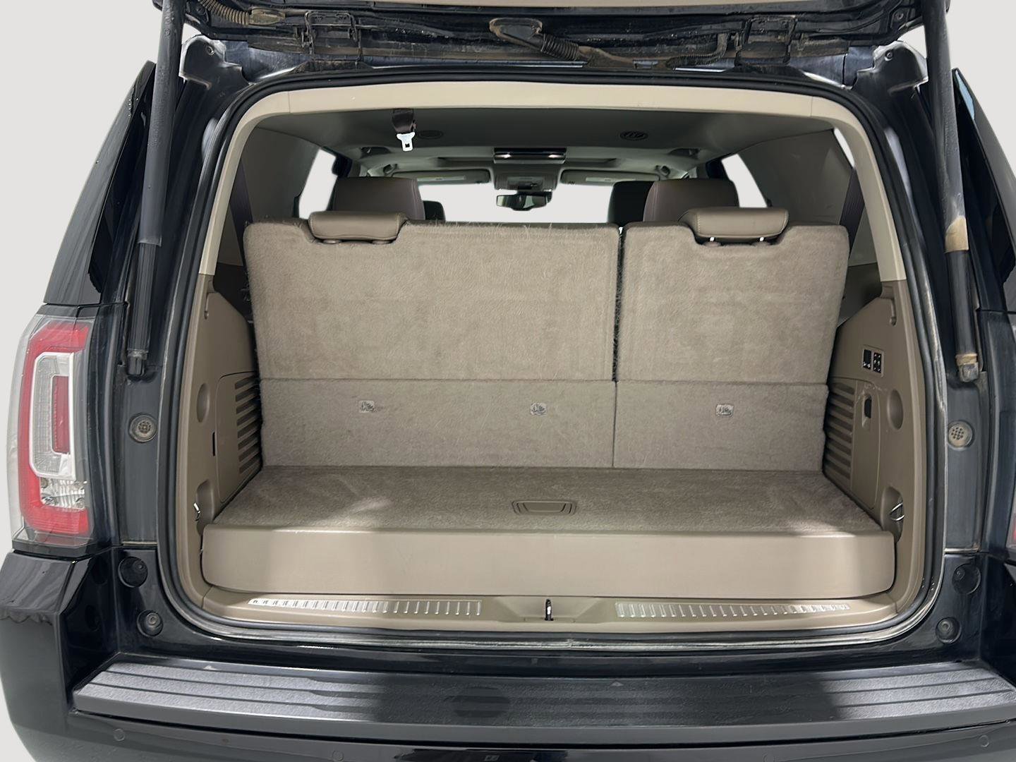 Used 2019 GMC Yukon SLT w/ Open Road Package image 23
