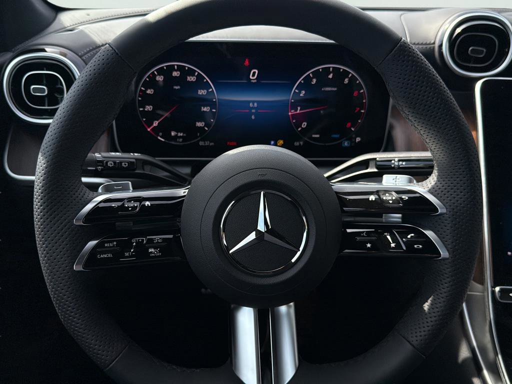 New 2026 Mercedes-Benz GLC 300 4MATIC image 11