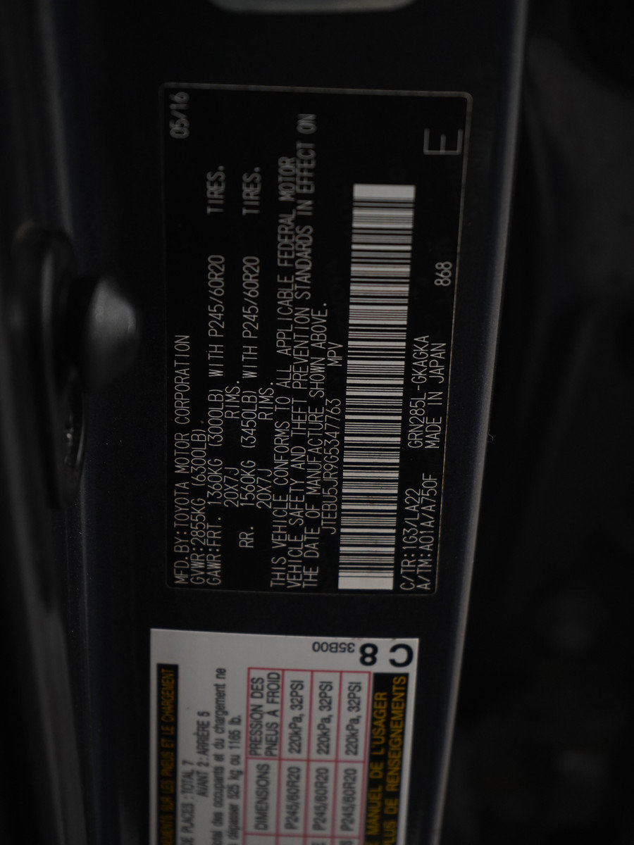 Used 2016 Toyota 4Runner Limited image 30