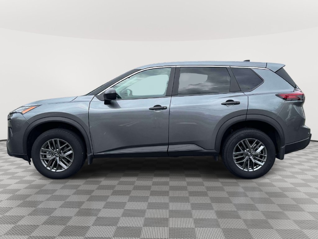 Used 2026 Nissan Rogue S AWD/4WD image 5