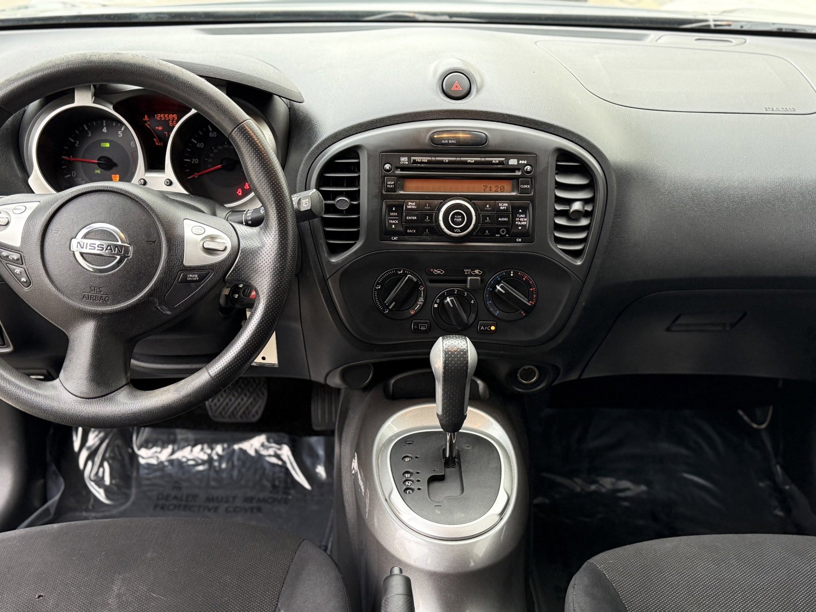 Used 2014 Nissan Juke S AWD/4WD image 24
