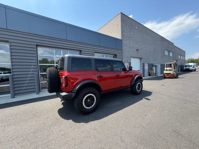 Used 2023 Ford Bronco Badlands w/ Sasquatch Package AWD/4WD image 4