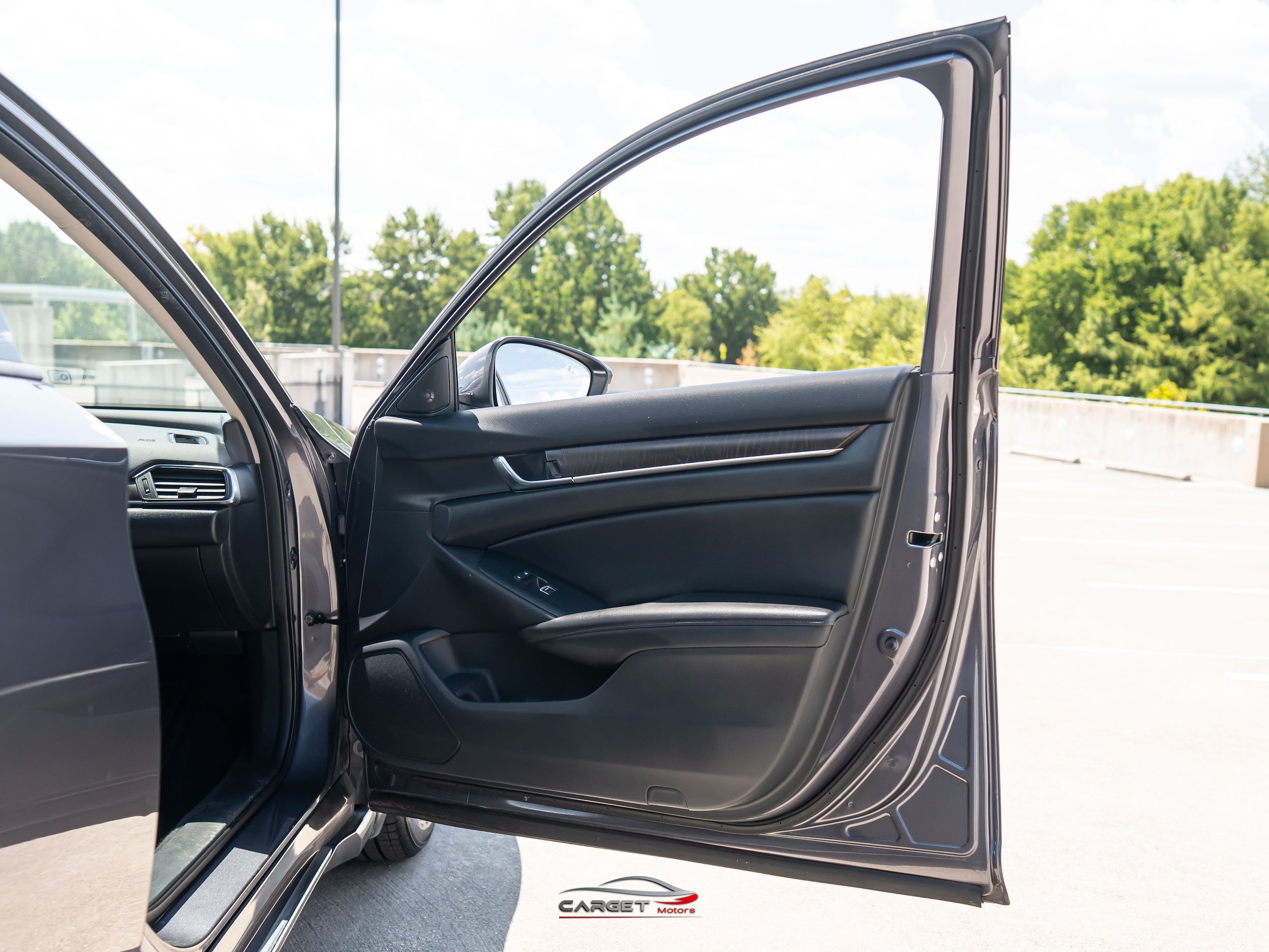 Used 2019 Honda Accord EX-L image 38