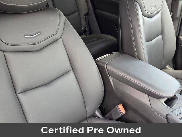Certified 2025 Cadillac XT6 Luxury FWD image 23