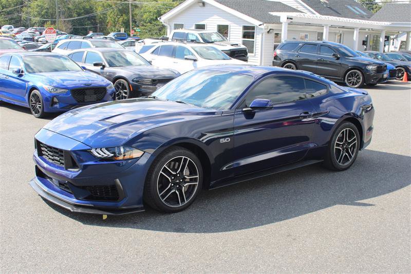 Used 2020 Ford Mustang GT image 4