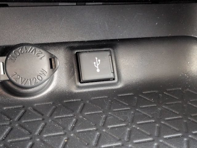 Certified 2022 Toyota RAV4 LE FWD image 21