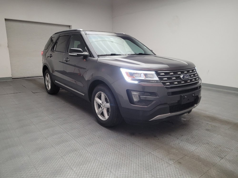 Used 2016 Ford Explorer XLT FWD image 13