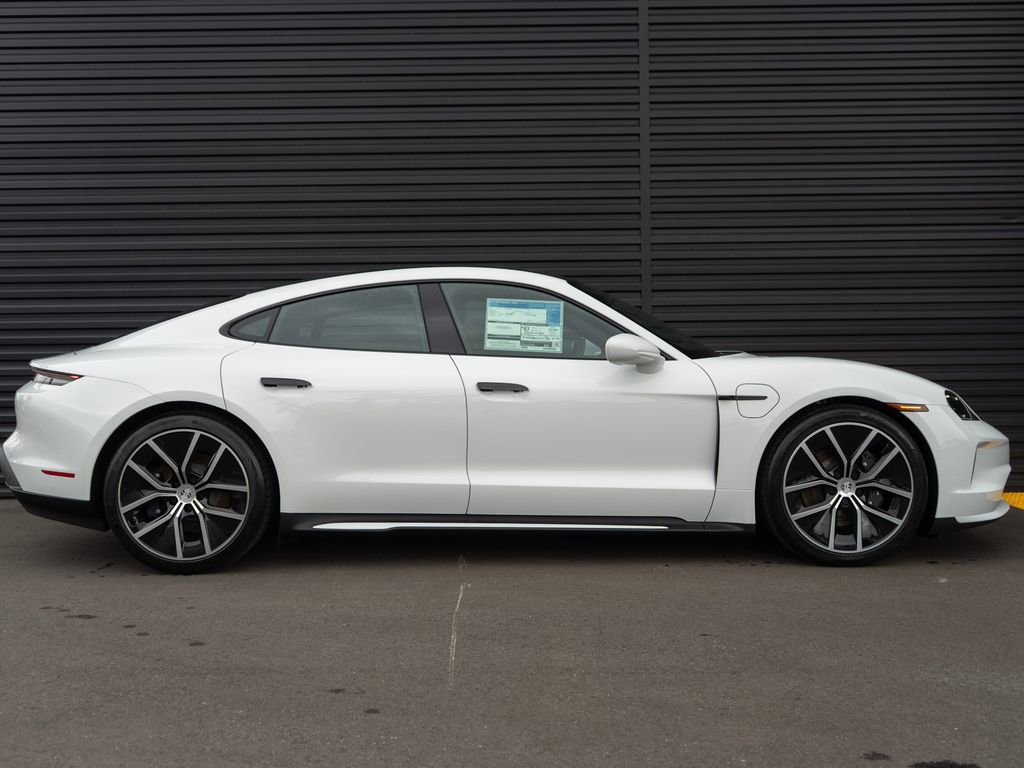 New 2026 Porsche Taycan image 8