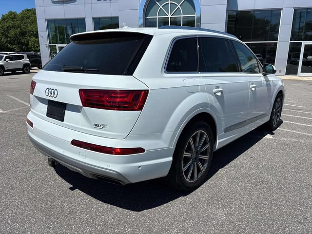 Used 2019 Audi Q7 3.0T Prestige AWD/4WD image 3
