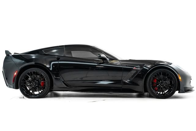 Used 2017 Chevrolet Corvette Z06 RWD image 5