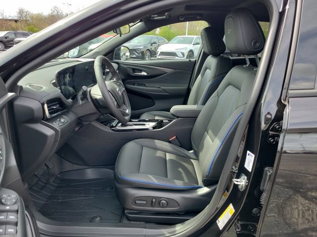 New 2026 Buick Envista Sport Touring w/ Convenience I Package image 17