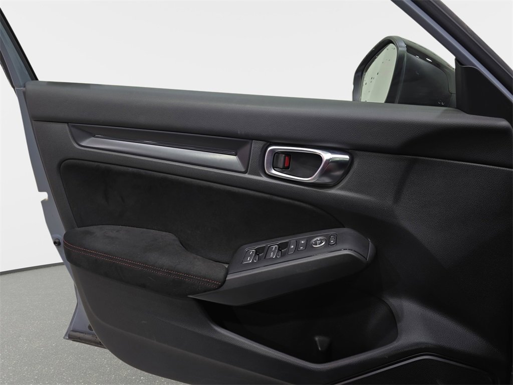 Used 2025 Honda Civic Type R image 29