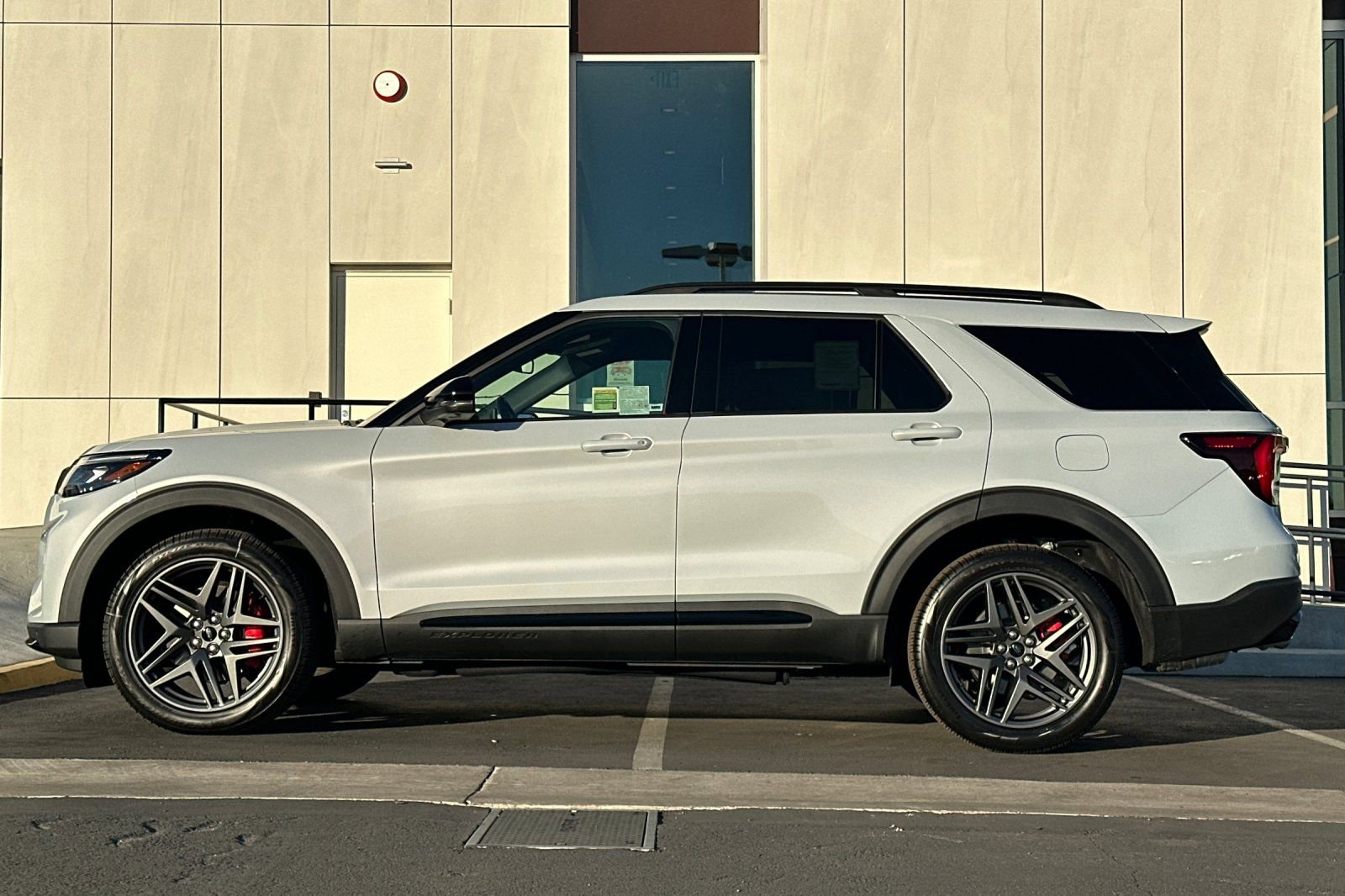 New 2026 Ford Explorer ST image 6