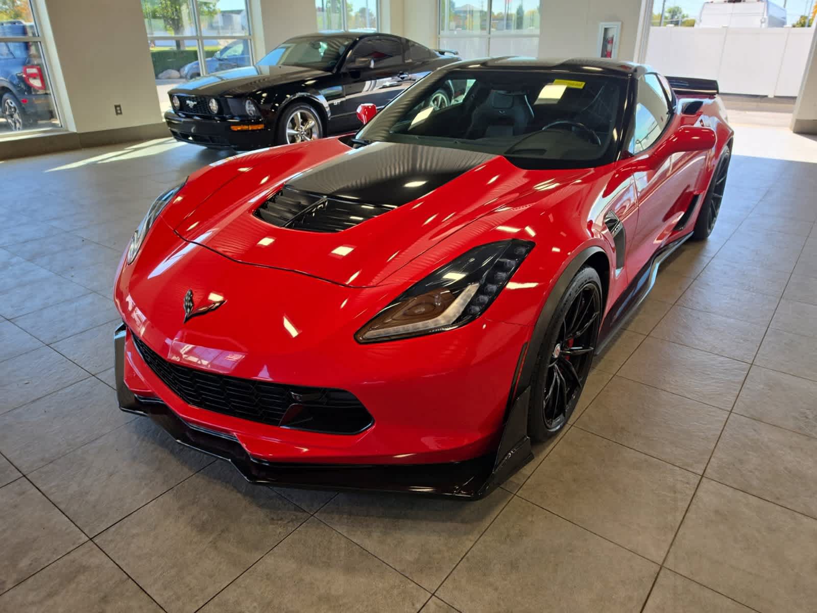 Used 2016 Chevrolet Corvette Z06 w/ 2LZ Preferred Equipment Group RWD image 1
