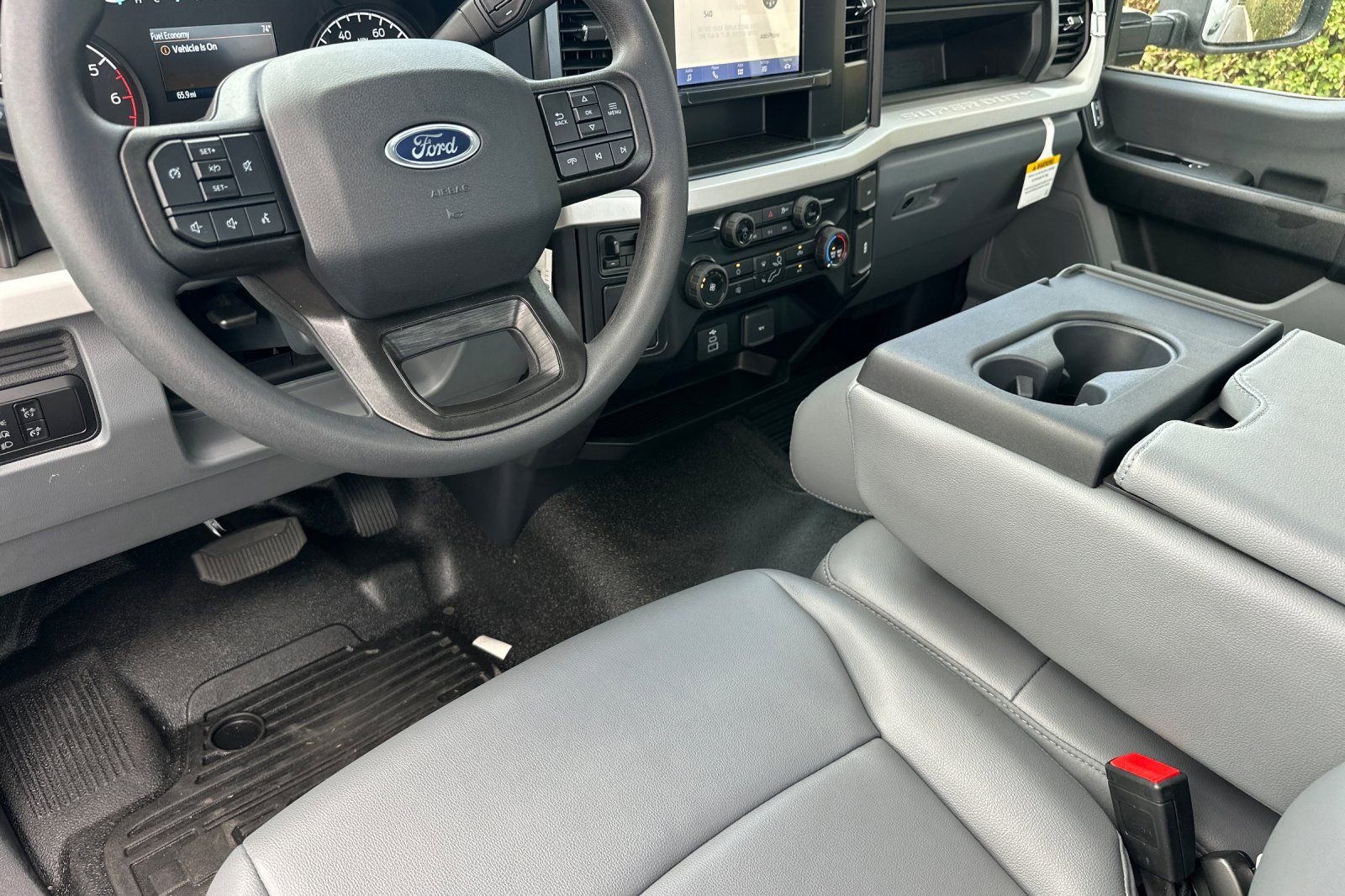 New 2026 Ford F250 XL w/ XL Chrome Package image 12