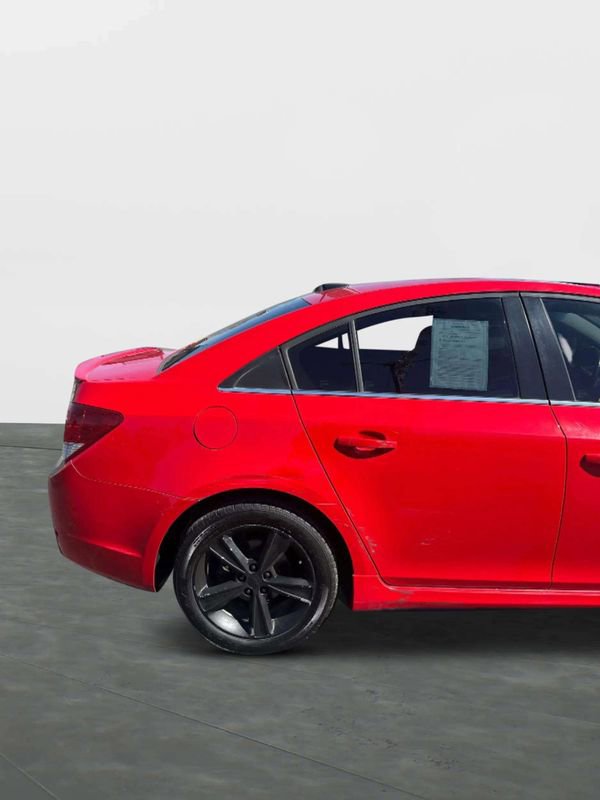 Used 2014 Chevrolet Cruze LT w/ RS Package image 7