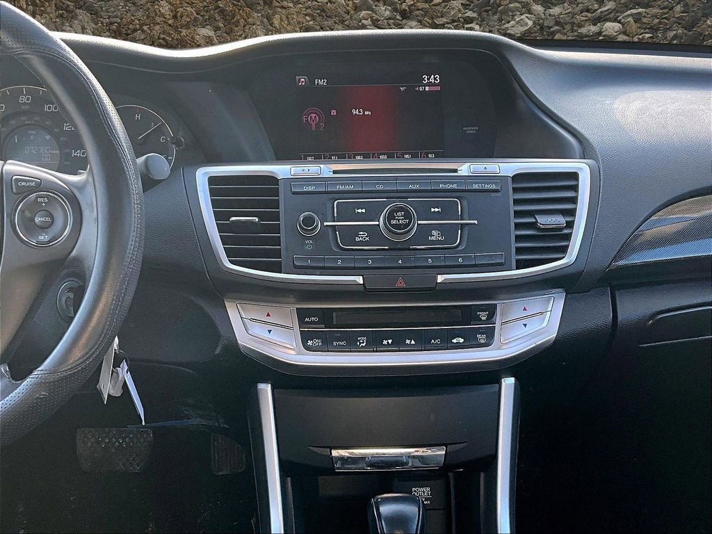 Used 2013 Honda Accord Sport image 6