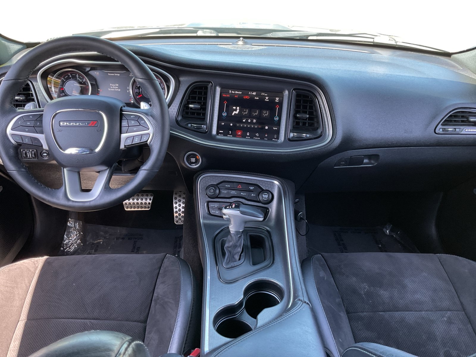Used 2018 Dodge Challenger R/T Scat Pack w/ Dynamics Package RWD image 11