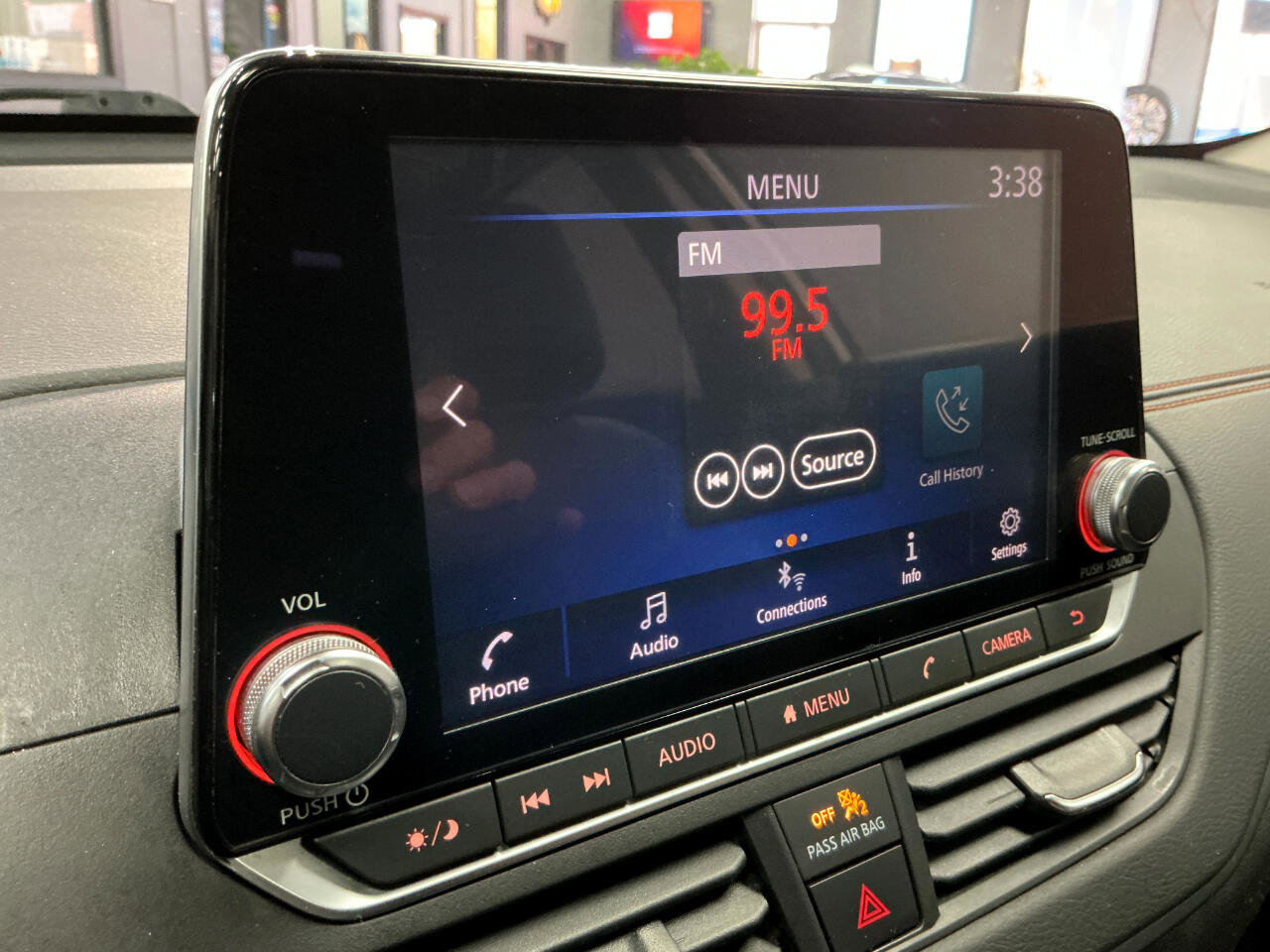 Used 2021 Nissan Altima 2.5 SR w/ SR Premium Package image 20