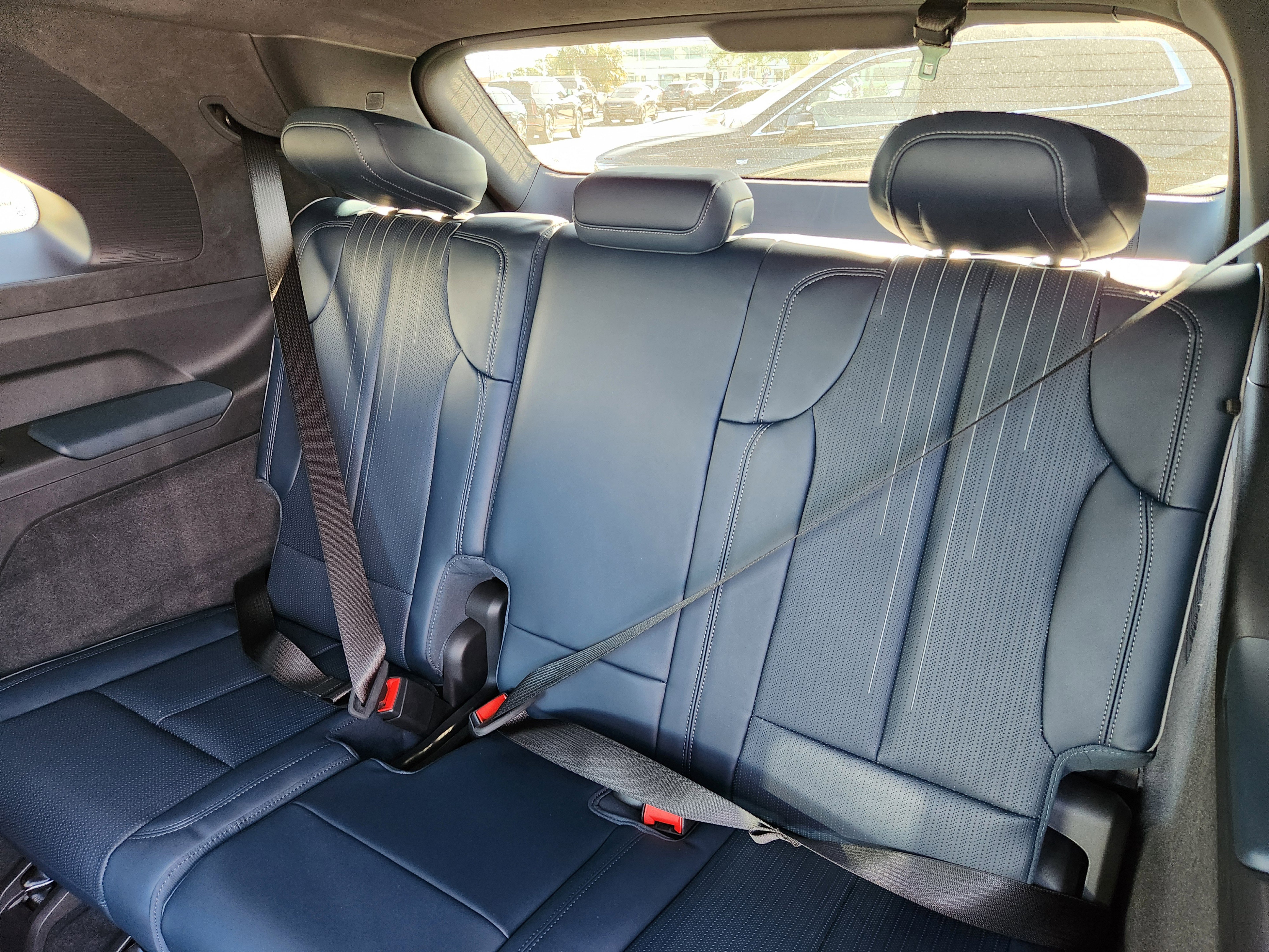 New 2025 Cadillac Escalade IQ Luxury 2 AWD/4WD image 14