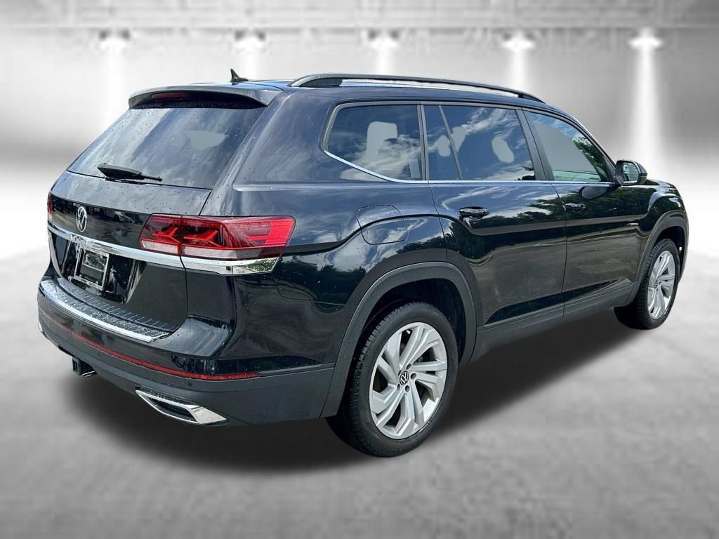 Certified 2023 Volkswagen Atlas SE FWD image 5
