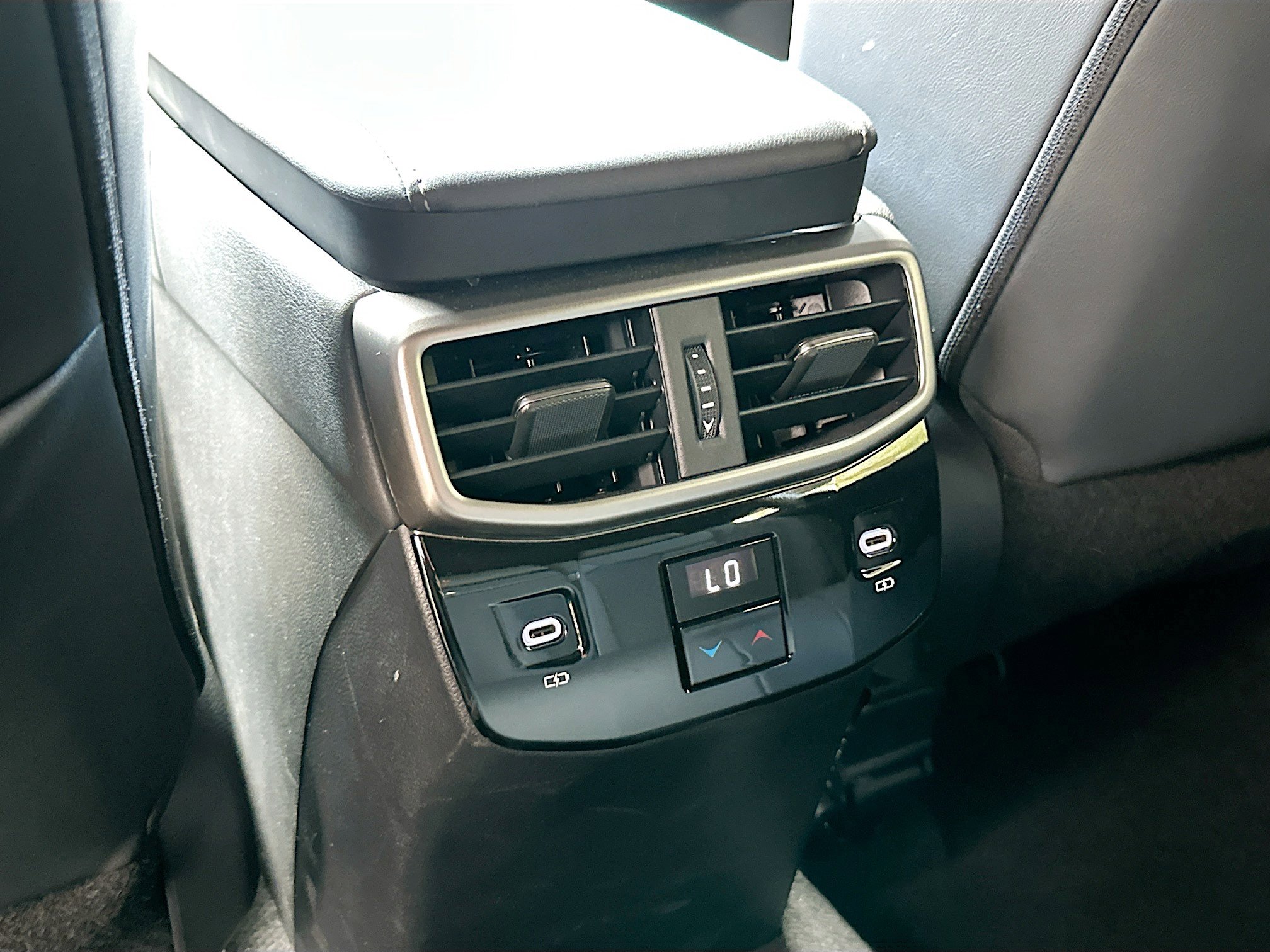 Used 2025 Lexus RX 350h w/ Accessory Package (K3) image 25