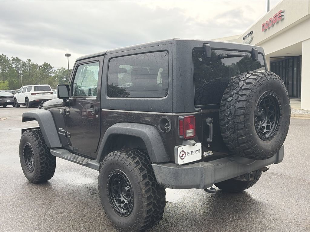 Used 2013 Jeep Wrangler Sport AWD/4WD image 5