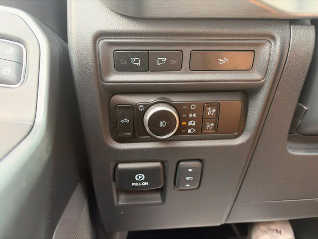 Used 2023 Ford F150 Lariat w/ Equipment Group 502A High AWD/4WD image 20