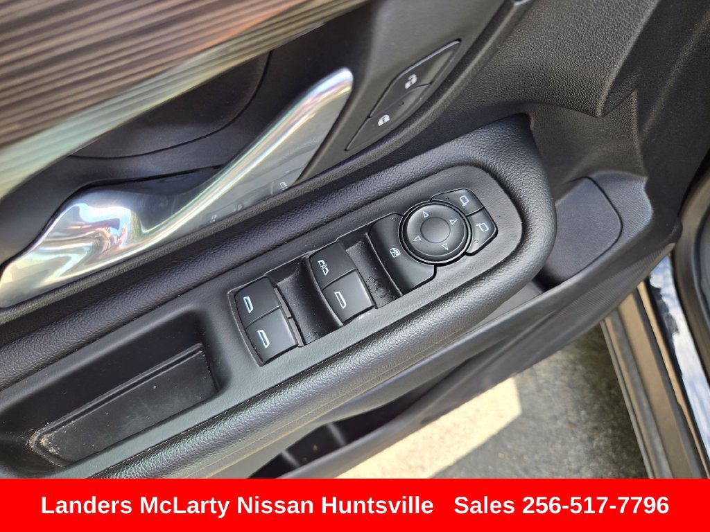 Used 2023 GMC Terrain SLE w/ Driver Convenience Package AWD/4WD image 22