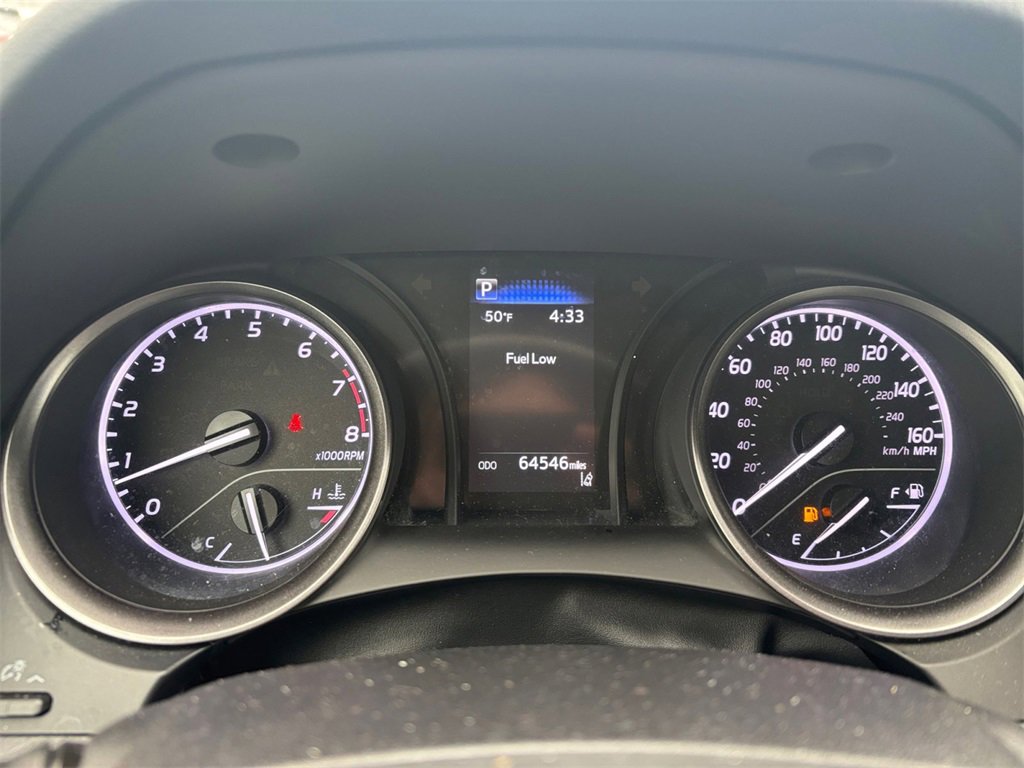 Used 2022 Toyota Camry SE image 16