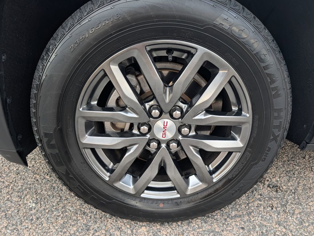 Used 2017 GMC Acadia SLT image 11