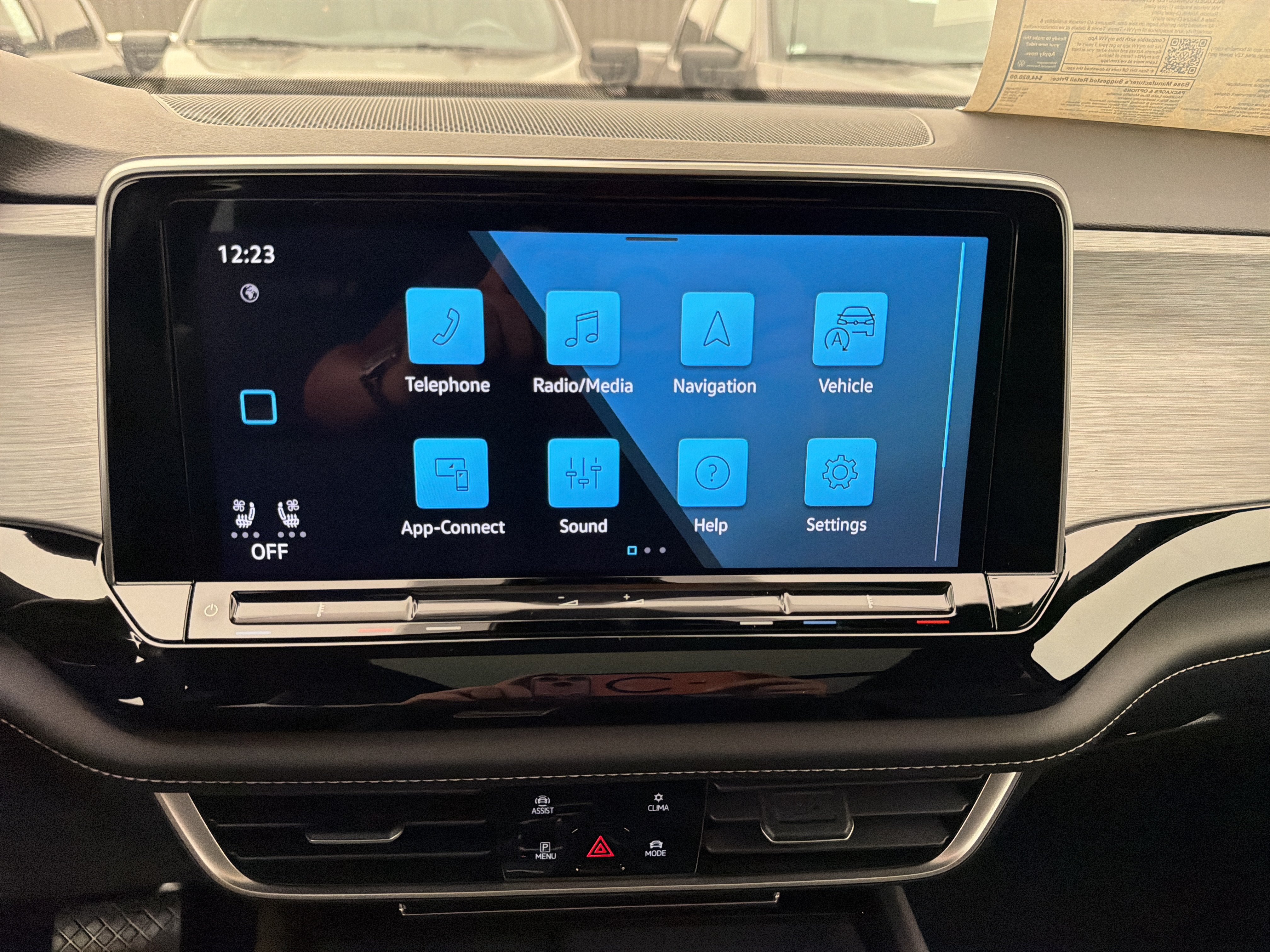 New 2026 Volkswagen Atlas Cross Sport SE AWD/4WD image 17