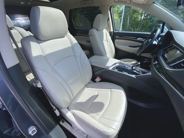 Used 2020 Buick Enclave Premium w/ Sun and Sites Package AWD/4WD image 29