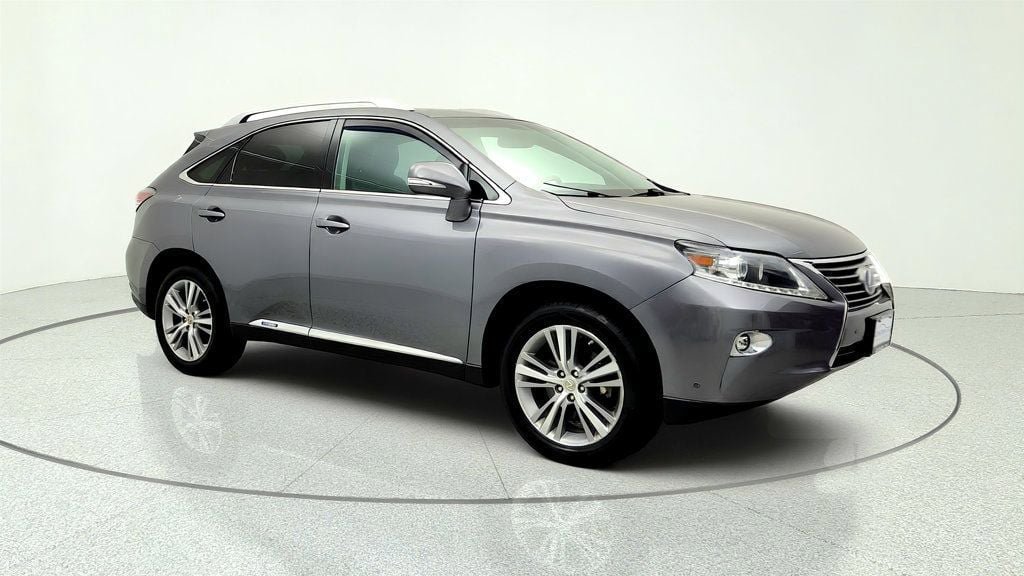 Used 2015 Lexus RX 450h AWD image 3