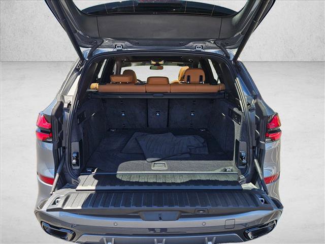 Certified 2024 BMW X5 sDrive40i w/ M Sport Package RWD image 6