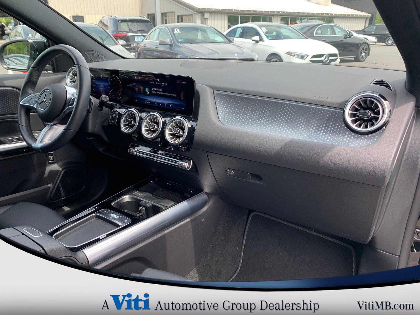 Used 2024 Mercedes-Benz GLA 250 4MATIC image 29
