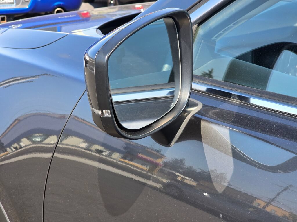 Used 2018 MAZDA CX-9 Touring AWD/4WD image 12