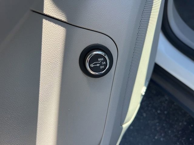 Used 2018 GMC Acadia SLT image 34