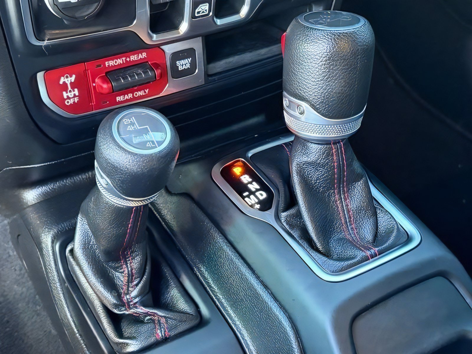 Used 2019 Jeep Wrangler Unlimited Rubicon AWD/4WD image 34
