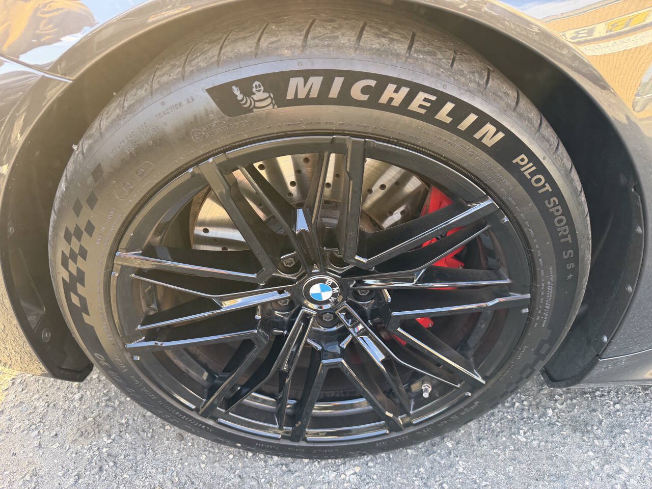 Used 2026 BMW M5 w/ Carbon Package AWD/4WD image 43