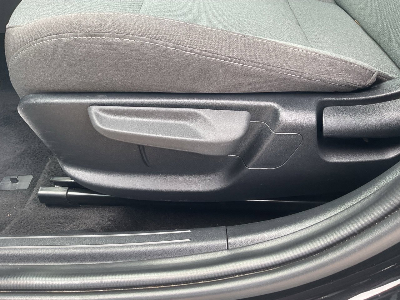 Used 2025 Kia K4 FWD image 9