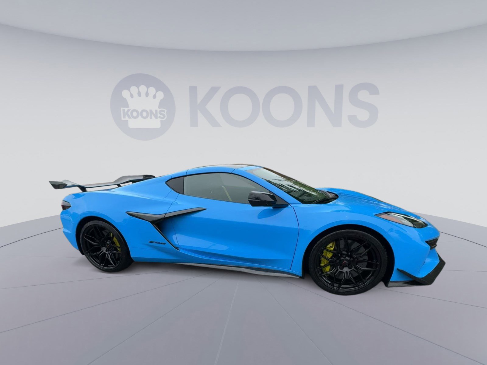 Used 2023 Chevrolet Corvette Z06 w/ Engine Appearance Package RWD image 12