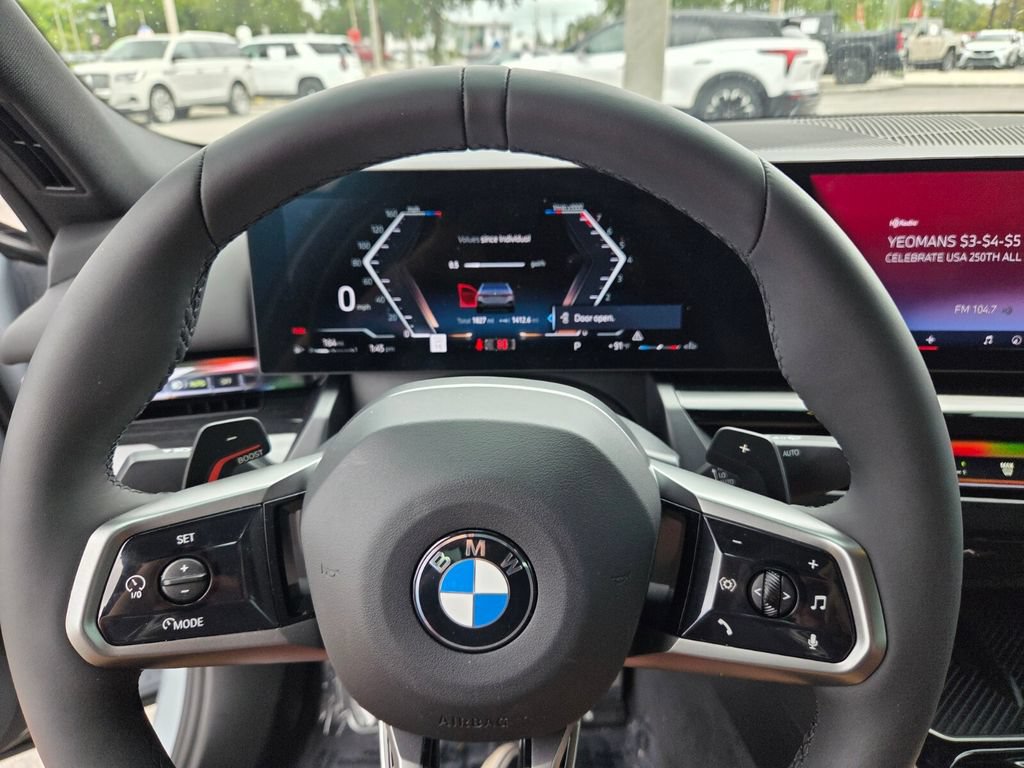 Used 2027 BMW 530i w/ M Sport Package RWD image 28