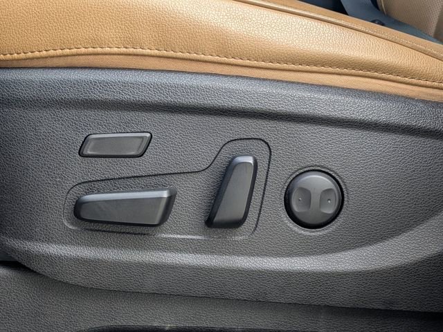 Used 2020 Kia Telluride SX w/ Towing Package image 17