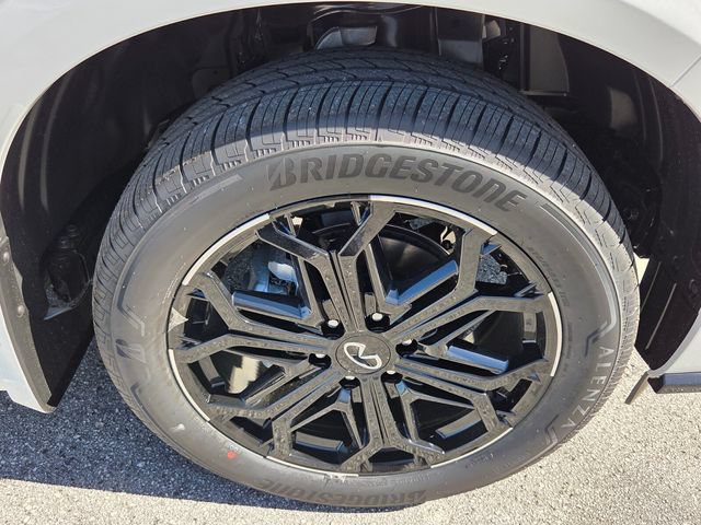New 2026 INFINITI QX80 4WD w/ Sport Exterior Package image 10
