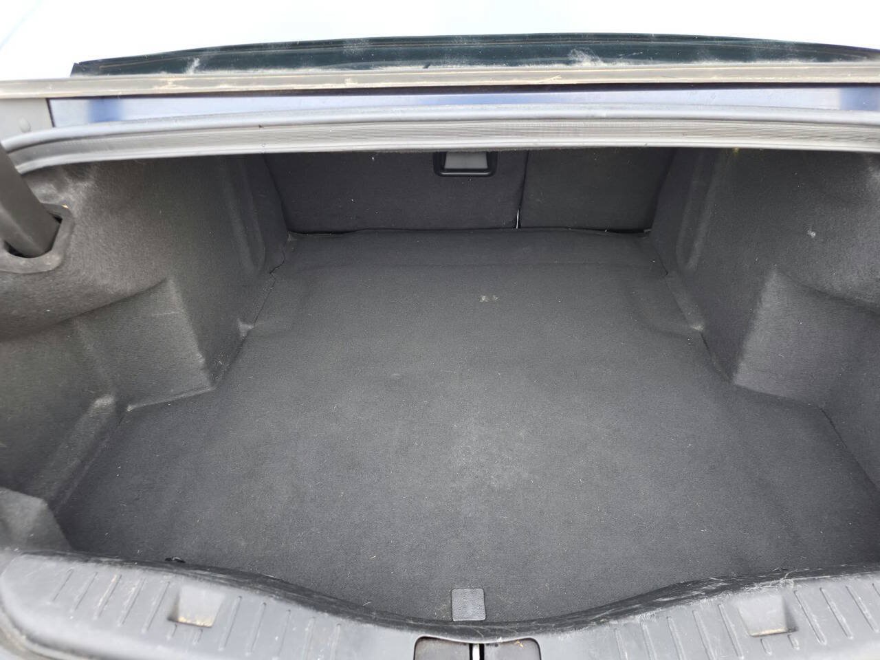 Used 2017 Lincoln MKZ Select w/ Climate Package FWD image 14
