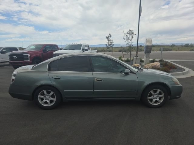 Used 2005 Nissan Altima 2.5 S w/ (F01) Convenience Pkg FWD image 8
