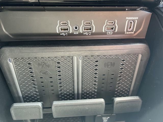 Used 2026 RAM 1500 Laramie w/ Night Edition image 14