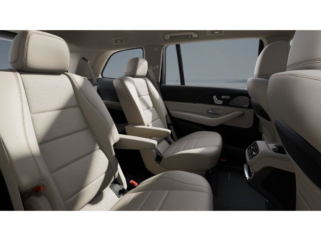 New 2027 Mercedes-Benz GLS 450 4MATIC image 5